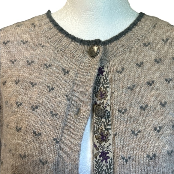 Woolrich Vintage Wool Cardigan Handframed Women’s Size Large Fall leaf Trim - Picture 2 of 7